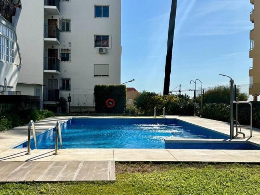 Seaview Dreams Luxury 2 Bedroom With Amazing Views And Balcony By Namaste Elite
